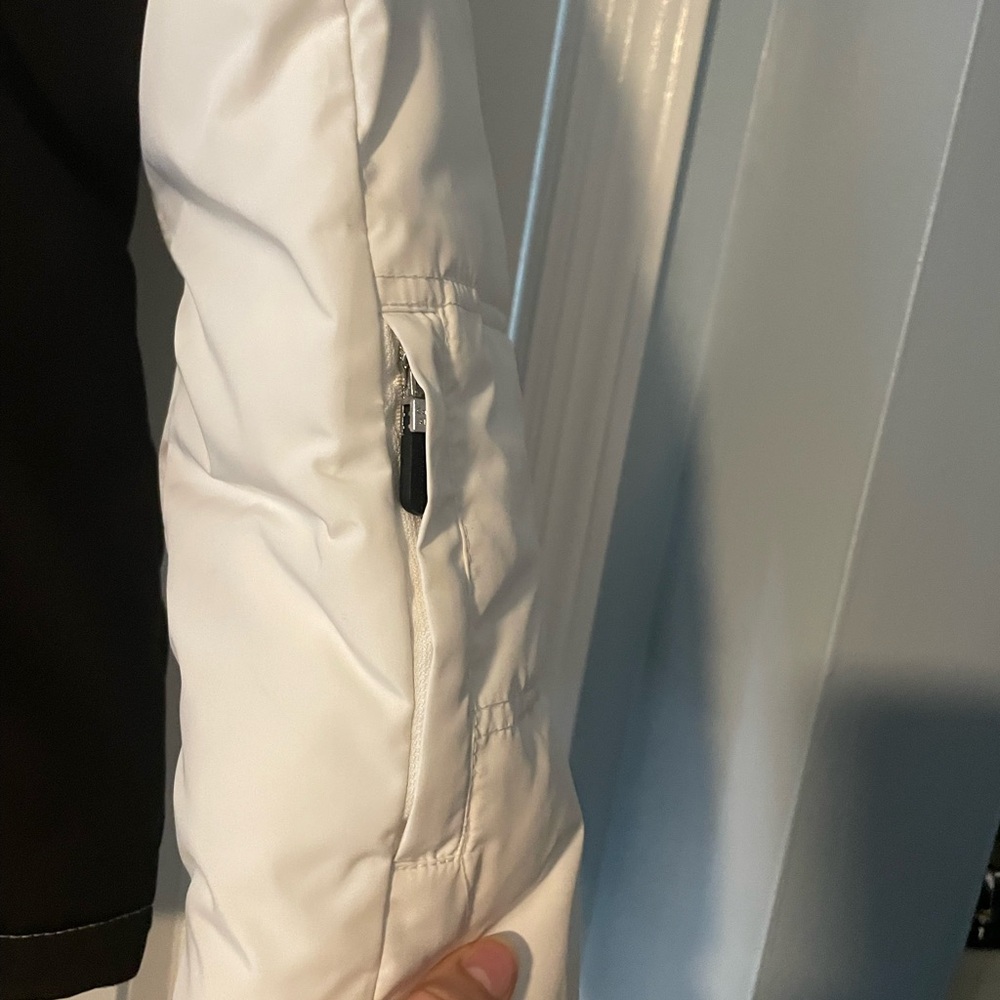 Calvin Klein Performance Puffer Coat - L - Picture 5 of 12
